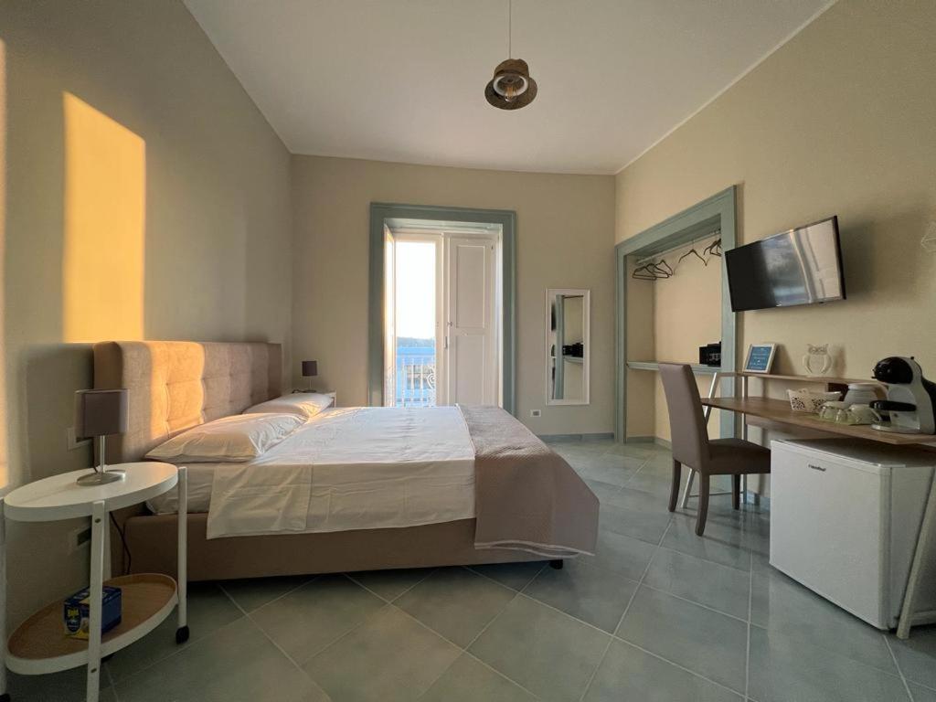 Palazzo Palumbo Hotel Procida Bagian luar foto