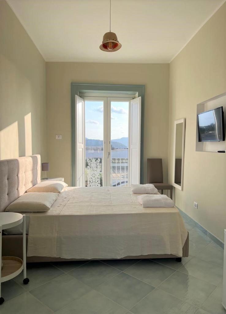 Palazzo Palumbo Hotel Procida Bagian luar foto