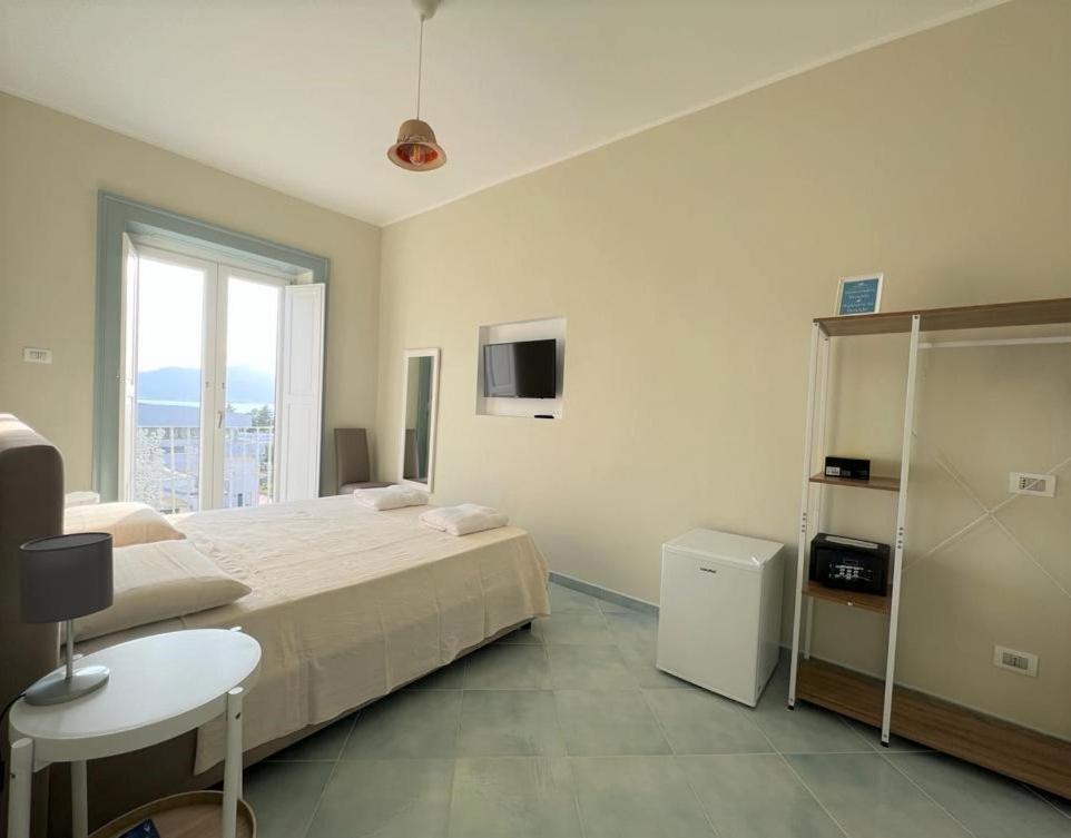 Palazzo Palumbo Hotel Procida Bagian luar foto
